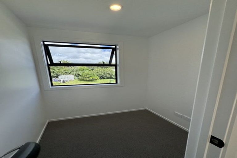 Photo of property in 26e Brennan Avenue, Te Atatu Peninsula, Auckland, 0610