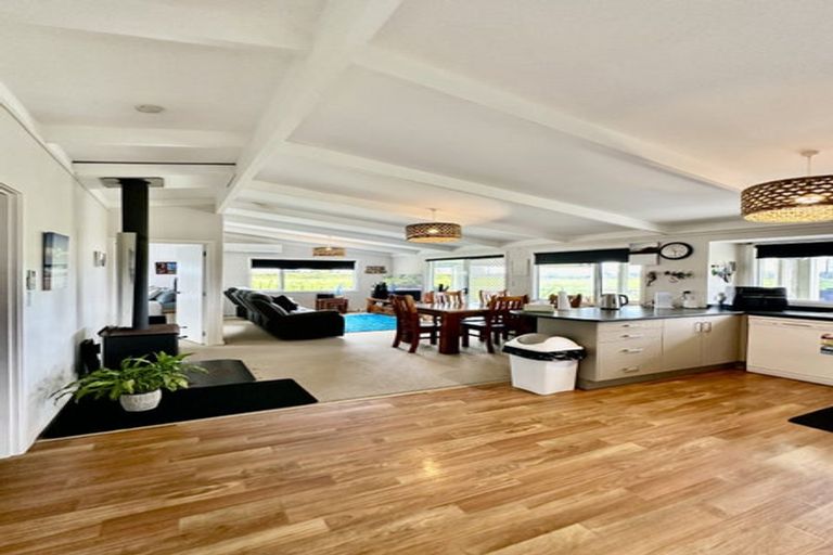 Photo of property in 365 Kumi Road, Awanui, 0486