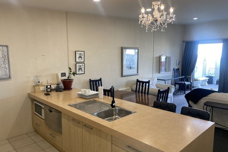 Photo of property in 6 Waghorne Street, Ahuriri, Napier, 4110