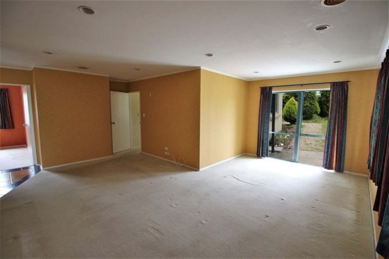 Photo of property in 12 Halcione Close, Flagstaff, Hamilton, 3210