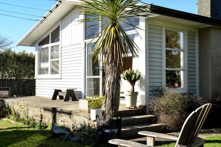 Photo of property in 49 English Street, St Andrews, Hamilton, 3200