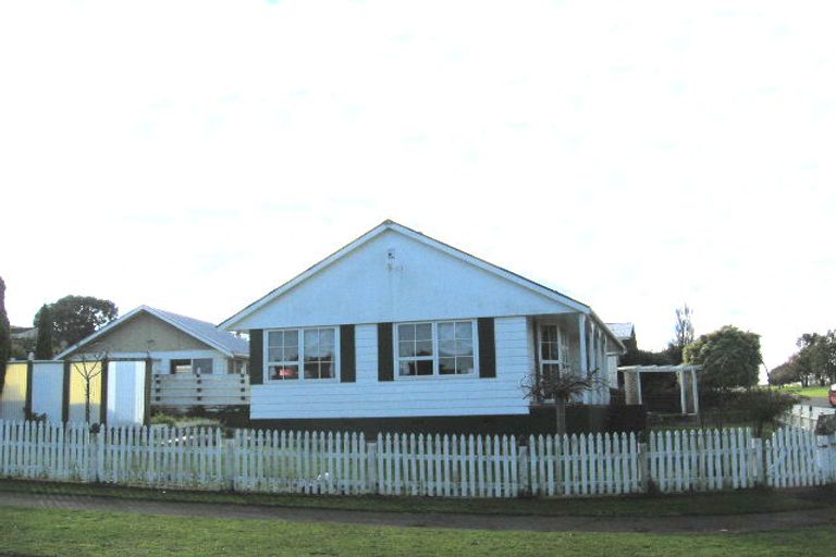 Photo of property in 138 Lethbridge Street, Feilding, 4702