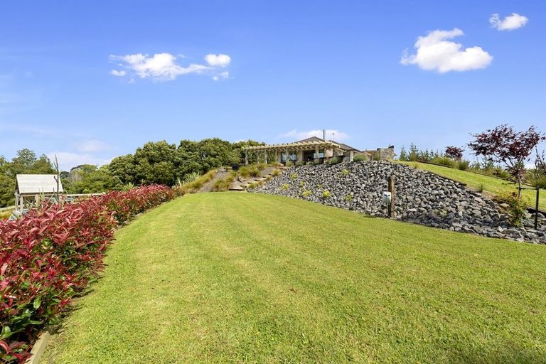 Photo of property in 684 Blackbridge Road, Waitoki, Kaukapakapa, 0871