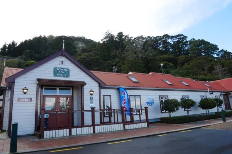 Photo of property in 17 Millar Street, Te Aroha, 3320