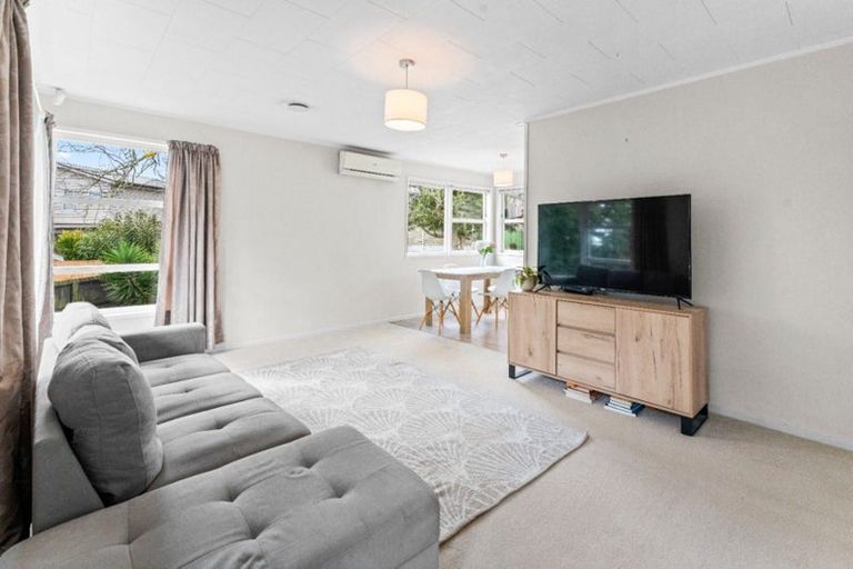 Photo of property in 7 Rainbow Place, Wattle Downs, Auckland, 2103