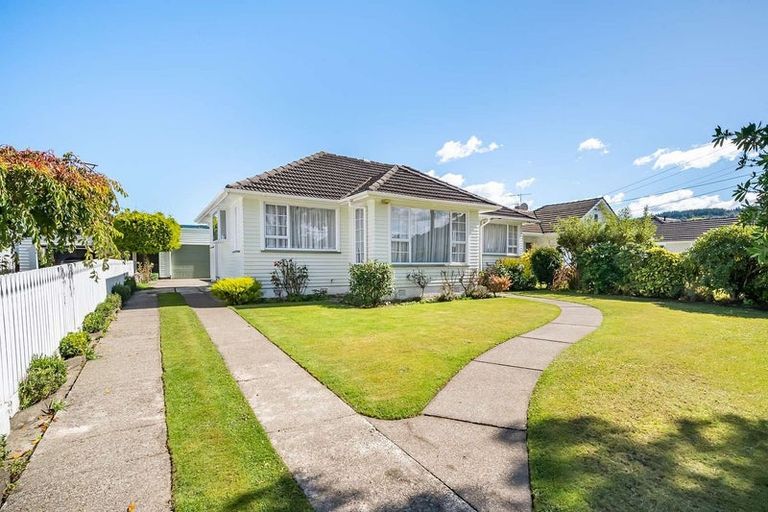 Photo of property in 61 Clyma Street, Elderslea, Upper Hutt, 5018