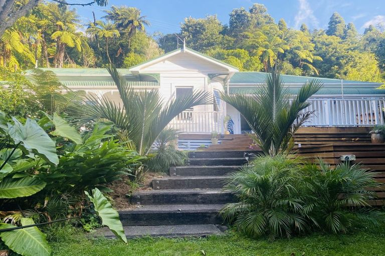 Photo of property in 160a Frankley Road, Frankleigh Park, New Plymouth, 4310