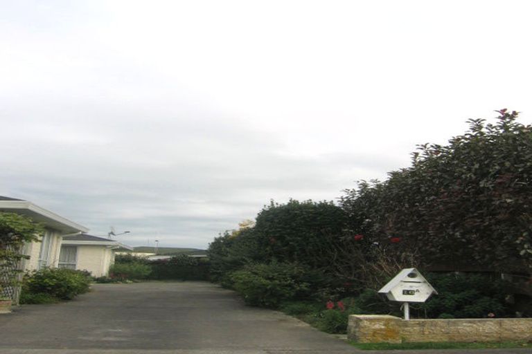 Photo of property in 16a Chippendale Crescent, Highbury, Palmerston North, 4412