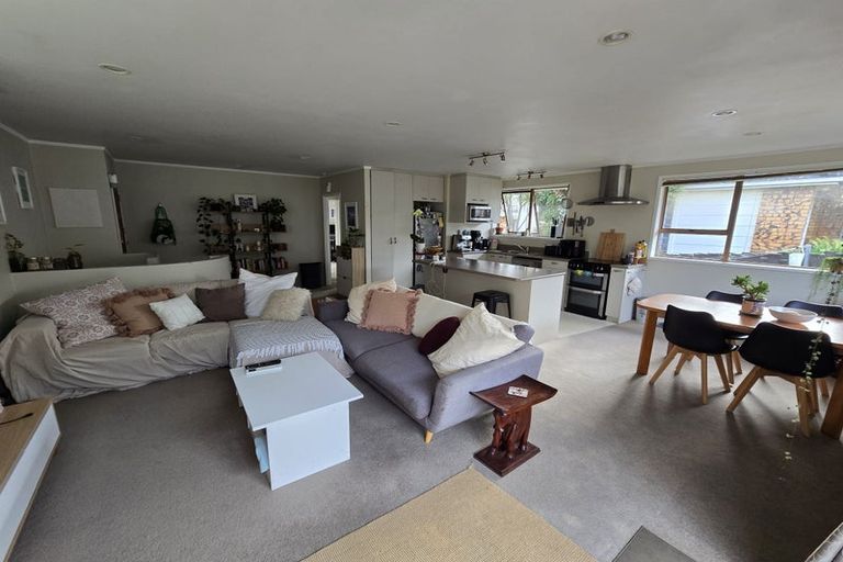 Photo of property in 1/41 Monarch Avenue, Hillcrest, Auckland, 0627