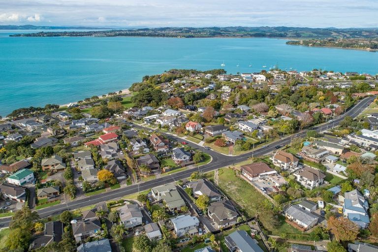 Photo of property in 45 Pah Road, Cockle Bay, Auckland, 2014