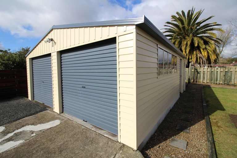 Photo of property in 17 Chaucer Place, Owhata, Rotorua, 3010
