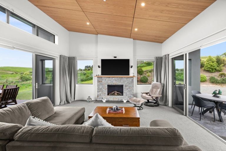 Photo of property in 49 Matuku Road, Crownthorpe, Hastings, 4179