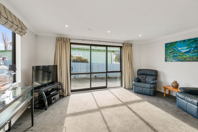 Photo of property in 2/91 Antigua Street, Addington, Christchurch, 8024
