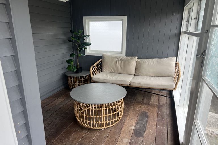 Photo of property in 295 Marine Parade, Napier South, Napier, 4110