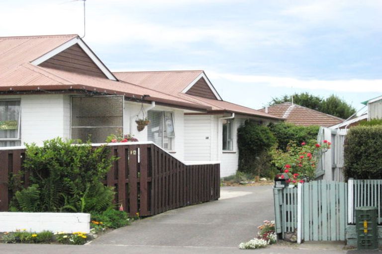Photo of property in 2/7 Kawau Crescent, Bromley, Christchurch, 8062