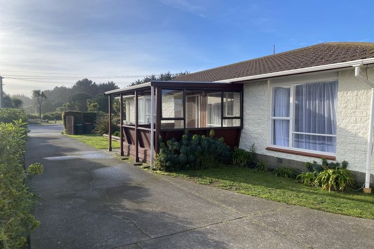 Photo of property in 5 Beach Road, North New Brighton, Christchurch, 8083