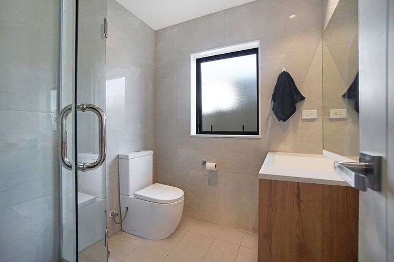 Photo of property in 3 Toropapa Close, Takanini, 2110