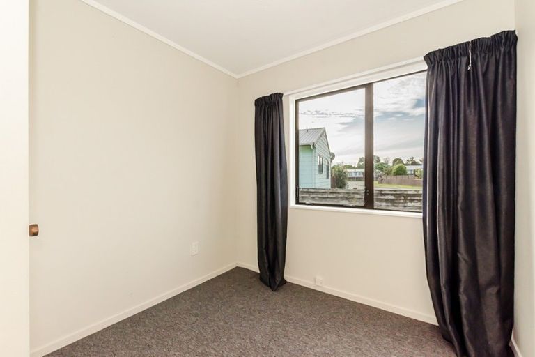 Photo of property in 17a Pukeko Street, Paraparaumu, 5032