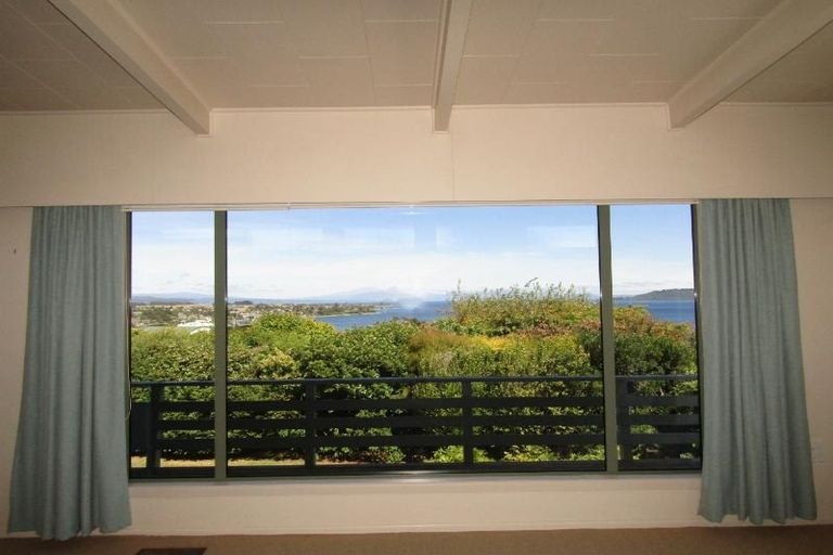 Photo of property in 61 Kurupae Road, Hilltop, Taupo, 3330