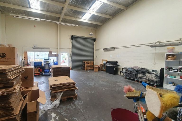 Photo of property in 2/7 Spring Street, Papatoetoe, Auckland, 2025