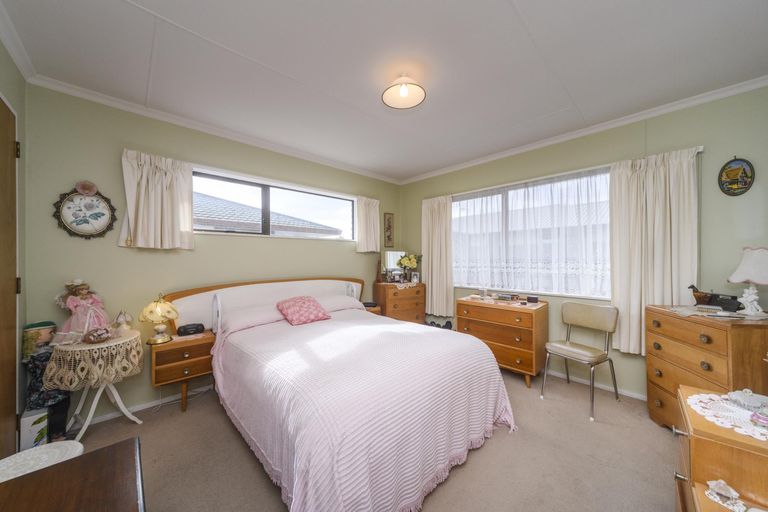 Photo of property in 2/89 College Street, Awapuni, Palmerston North, 4412