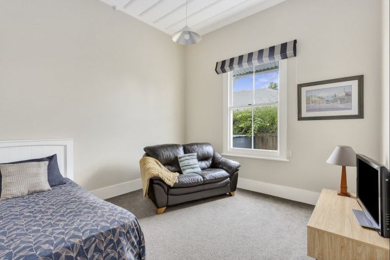 Photo of property in 42 Moore Street, Leamington, Cambridge, 3432