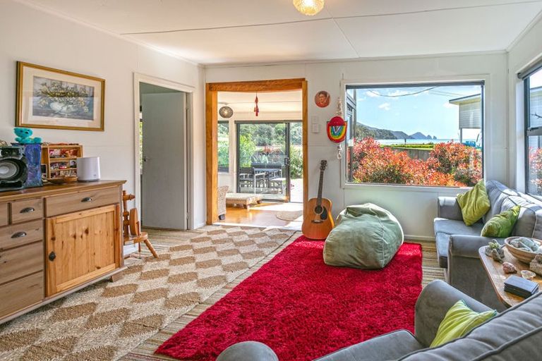 Photo of property in 60 Carey Road, Port Charles, Coromandel, 3584