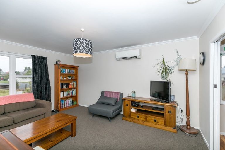 Photo of property in 70 Mount View Road, Melville, Hamilton, 3206