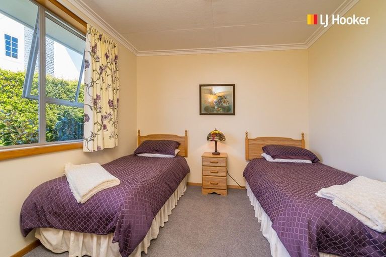 Photo of property in 14 Larkins Street, Helensburgh, Dunedin, 9010