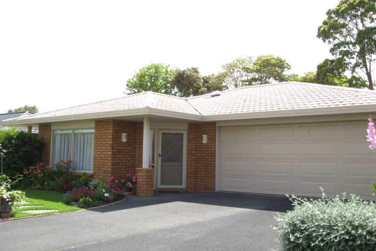 Photo of property in 7a Dan Bryant Place, Pukekohe, 2120