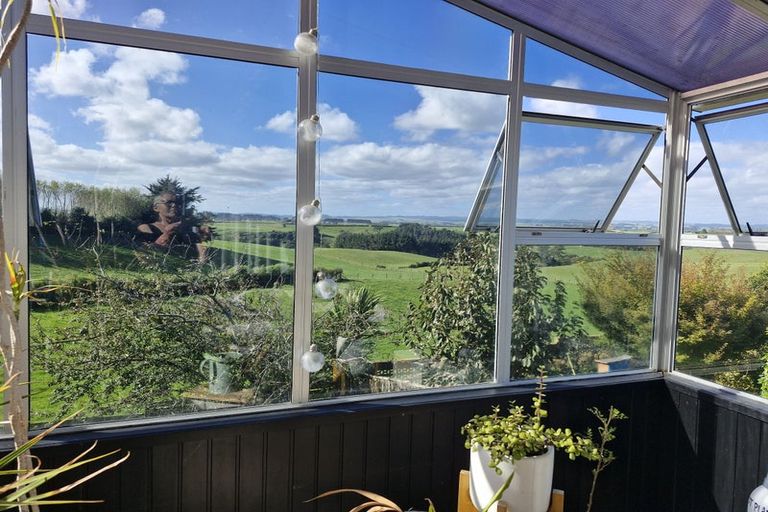 Photo of property in 4 Ropata Street, Hawera, 4610