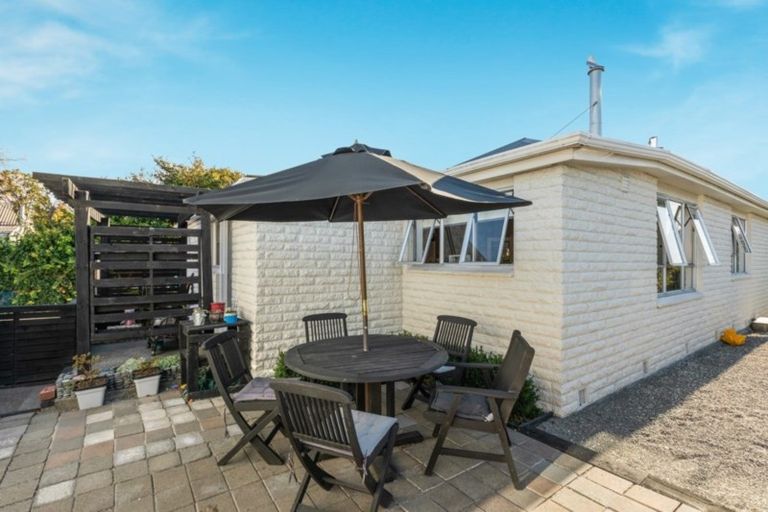 Photo of property in 1/16 Somerfield Street, Somerfield, Christchurch, 8024