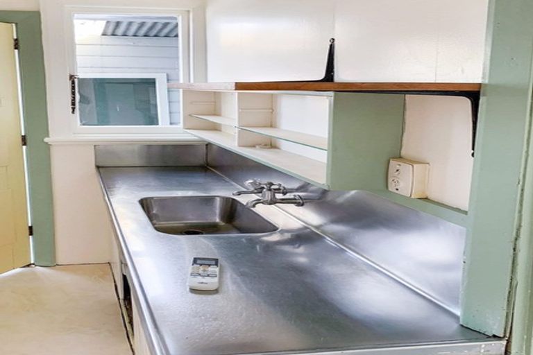 Photo of property in 2/42 Redruth Avenue, Spreydon, Christchurch, 8024