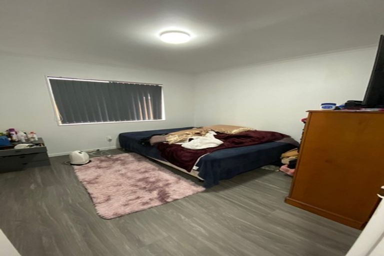 Photo of property in 11 Portrush Lane, Takanini, 2112