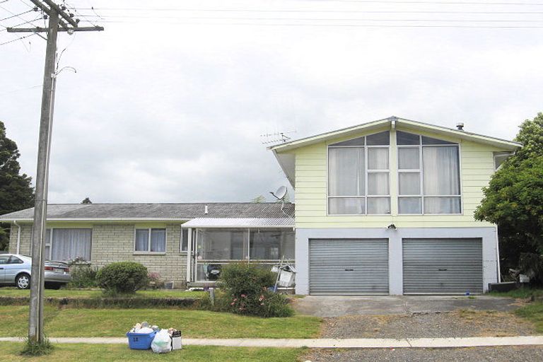 Photo of property in 10 Shelley Street, Leamington, Cambridge, 3432