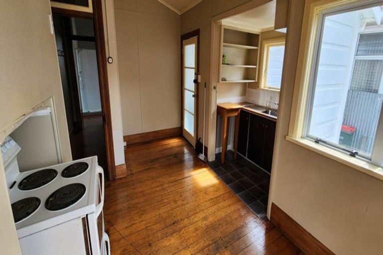 Photo of property in 46 Vivian Street, New Plymouth, 4310