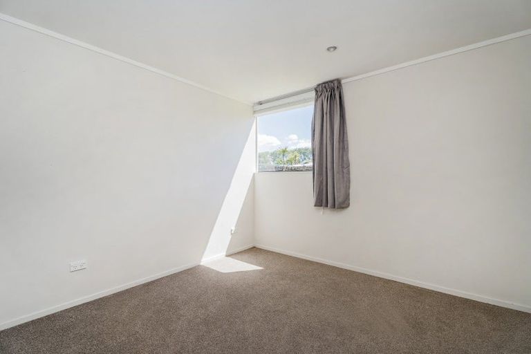 Photo of property in 12 Marlin Street, Whitianga, 3510