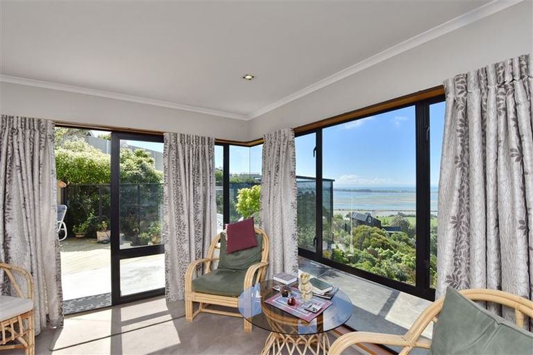 Photo of property in 107 Santa Maria Avenue, Mount Pleasant, Christchurch, 8081