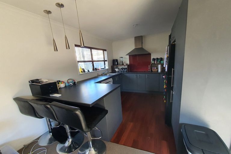 Photo of property in 364a Cambridge Terrace, Naenae, Lower Hutt, 5011