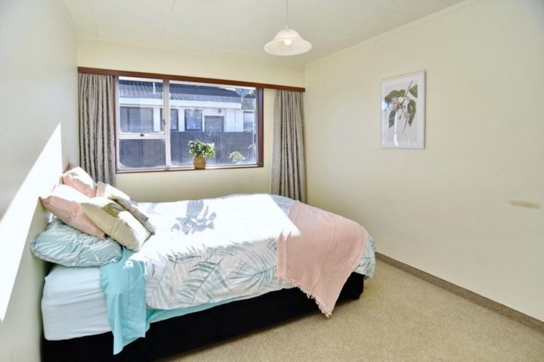 Photo of property in 1/315 Sawyers Arms Road, Bishopdale, Christchurch, 8053