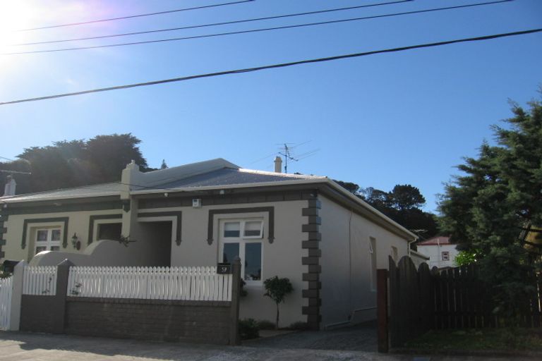 Photo of property in 57 Riddlers Crescent, Petone, Lower Hutt, 5012