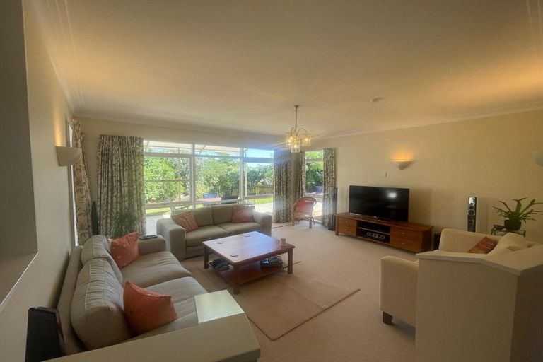 Photo of property in 7 Sanctuary Point, Sunnyhills, Auckland, 2010