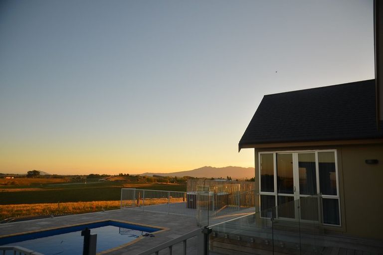 Photo of property in 759 Tuhikaramea Road, Ngahinapouri, Hamilton, 3290