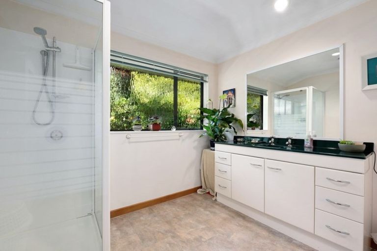 Photo of property in 3 Alleys Way, Ebdentown, Upper Hutt, 5018