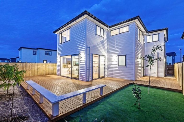 Photo of property in 10 Kokowai Parade, Hobsonville, Auckland, 0616