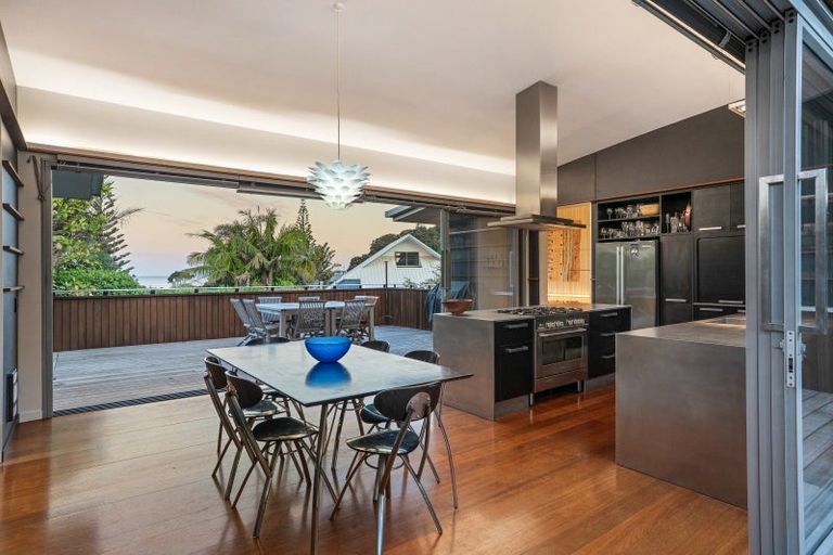 Photo of property in 107 Russell Bruce Place, Onemana, Whangamata, 3691