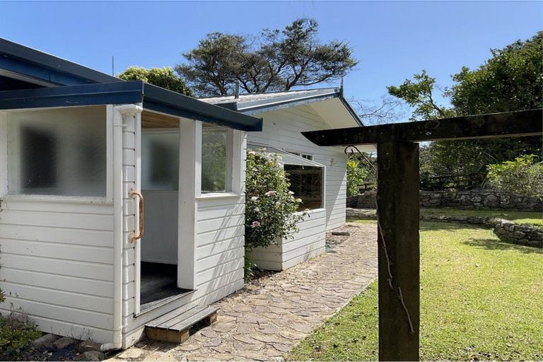 Photo of property in 528a Thames Coast Sh25 Road, Te Puru, Thames, 3575