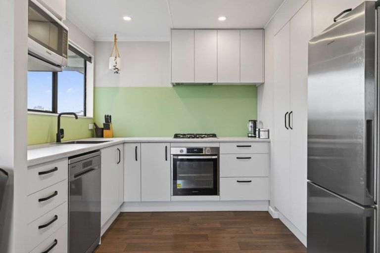 Photo of property in 5 Cemetery Road, Sanson, 4817