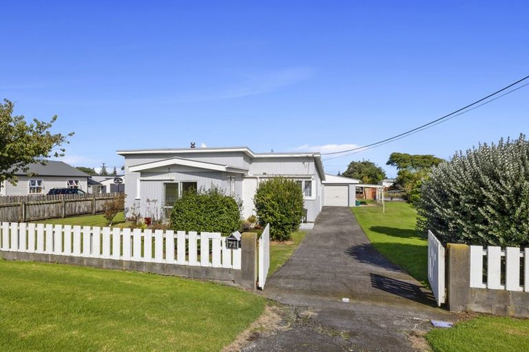 Photo of property in 71 Seymour Street, Waitara, 4320