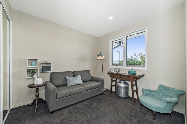 Photo of property in 1 Merlewood Road, Prebbleton, 7604